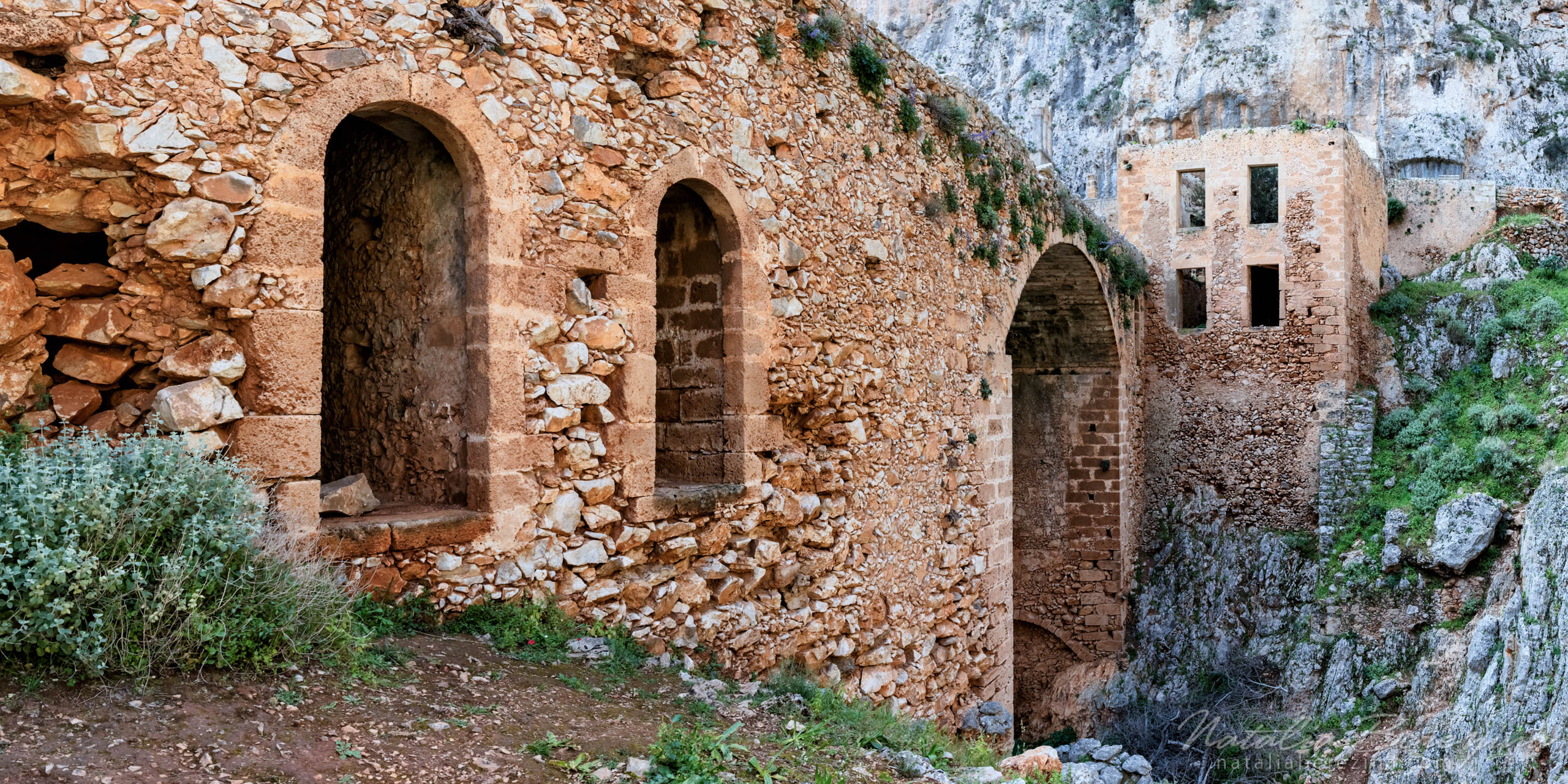 Greece, Crete, cityscape,  ruin,  2x1 CR1-NB0B4A9218-P - Crete, Greece - Natalia Berezina Photography