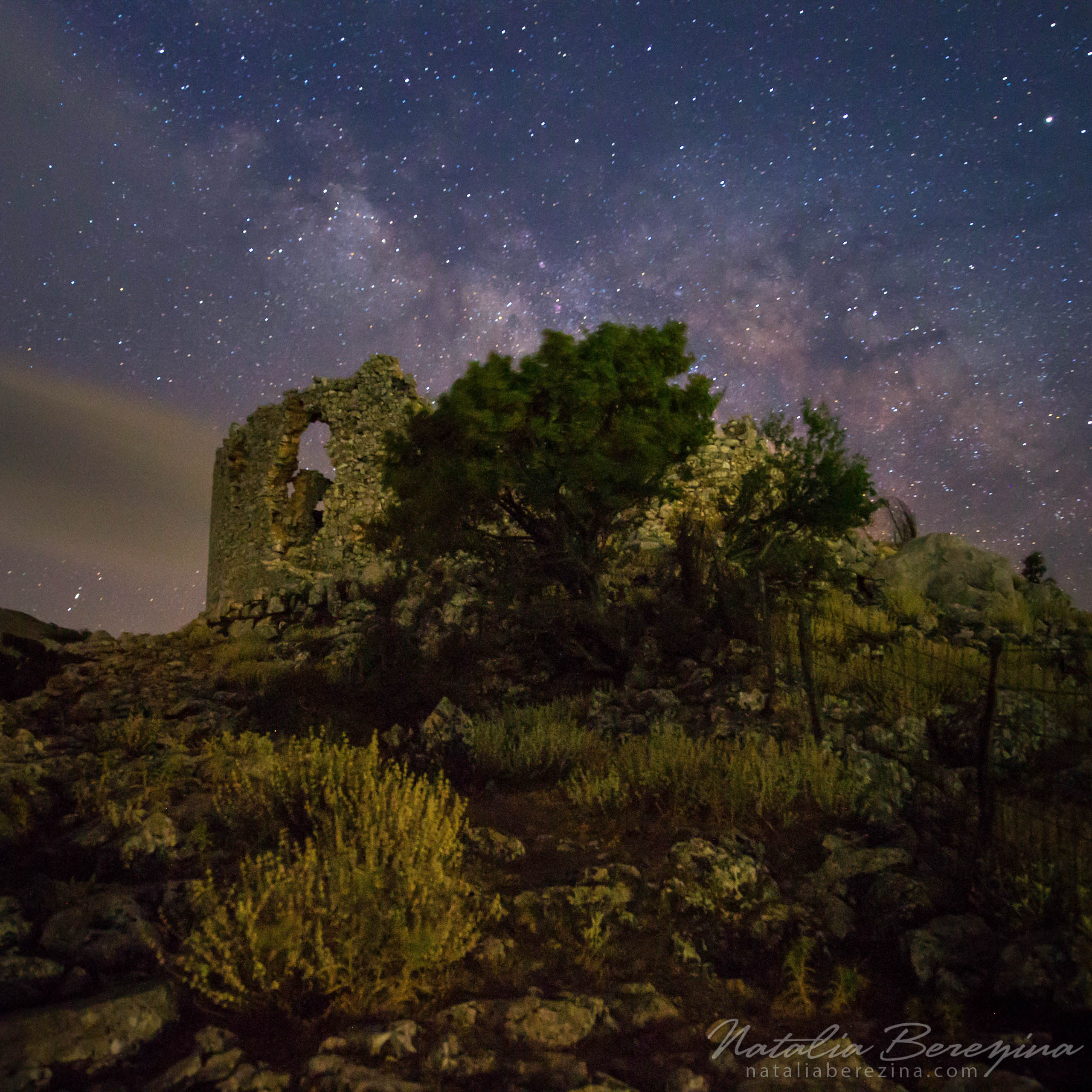 Greece, Crete, night time, star sky, Milky Way, ruin, 1x1 CR1-NBDK1U9693 - Crete, Greece - Natalia Berezina Photography
