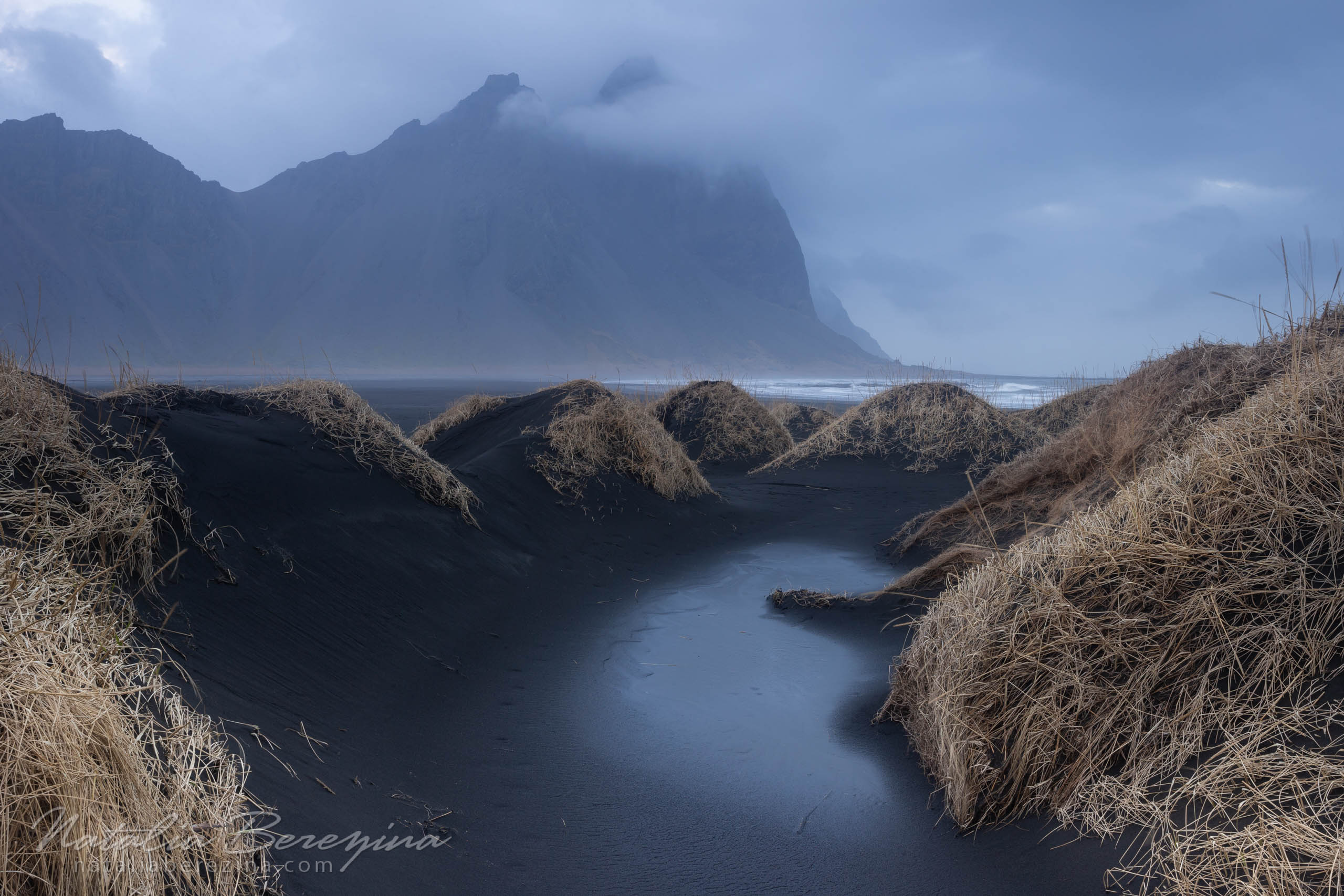 Iceland, landscape, cloud, mountains IC1-NBDK1U1937 - Iceland - Natalia Berezina Photography