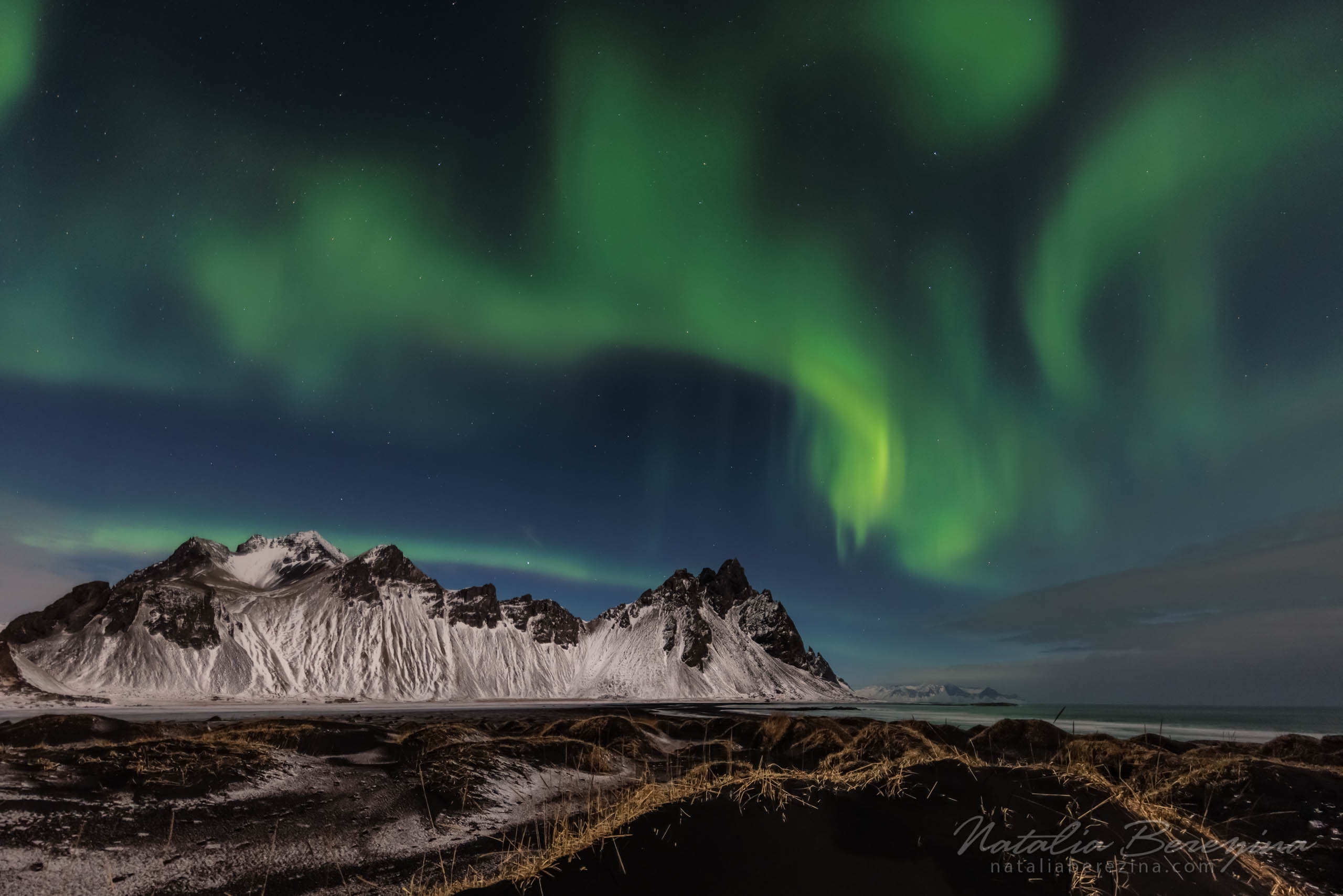 Iceland, landscape, mountains, Aurora, night IC2-NB086A0386 - Iceland - Natalia Berezina Photography